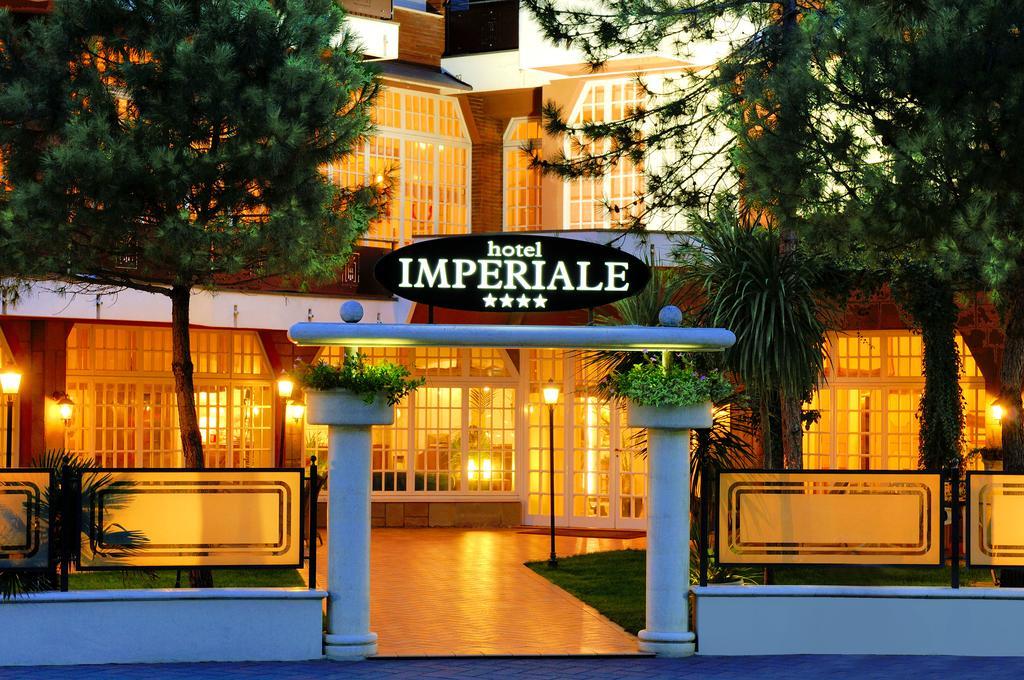 Hotel Imperiale มิลาโน แมริตทิมา ภายนอก รูปภาพ
